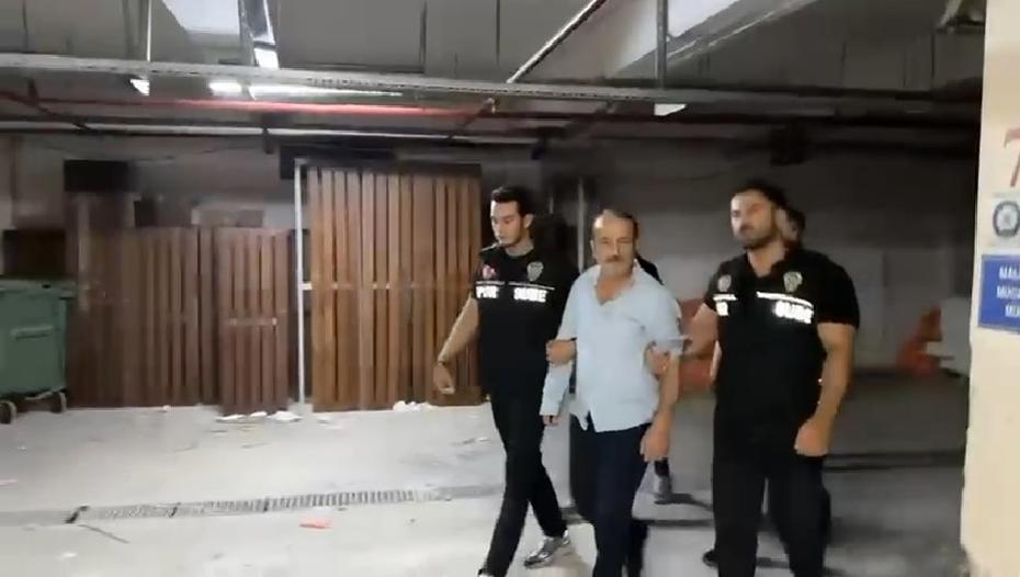 UltrAslan Lideri Sebahattin Şirin'in Evinde Gerçekleştirilen 8,5 Saatlik Aramada Yüklü Miktarda Değerli Varlıklar Ele Geçirildi