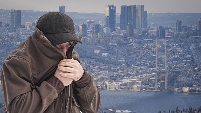 İstanbul’da Hava Sıcaklıkları Aniden Düşüyor! Kar, Yağmur ve Fırtına Bekleniyor: “Bu İki Gün Zor Geçecek”